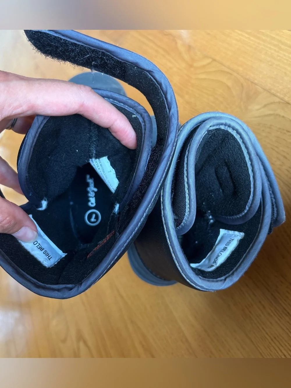 Cat & Jack Lenny winter boots Snow Black Gray Toddler Boys Children’s Size 7